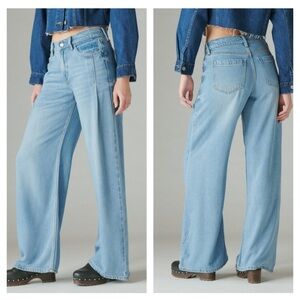 Lucky Brand Light Blue Wide Leg Jeans